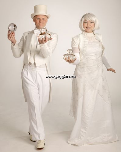 Christmas Themed Jugglers