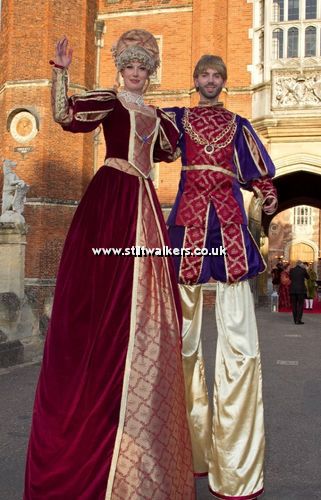 Tudor Themed Stilt Walkers